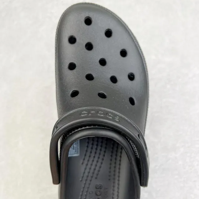 Crocs Echo Clog Black Oversized Platform Clog 7