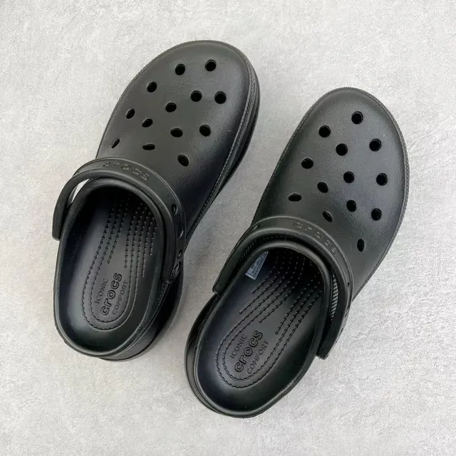 Crocs Echo Clog Black Oversized Platform Clog 8