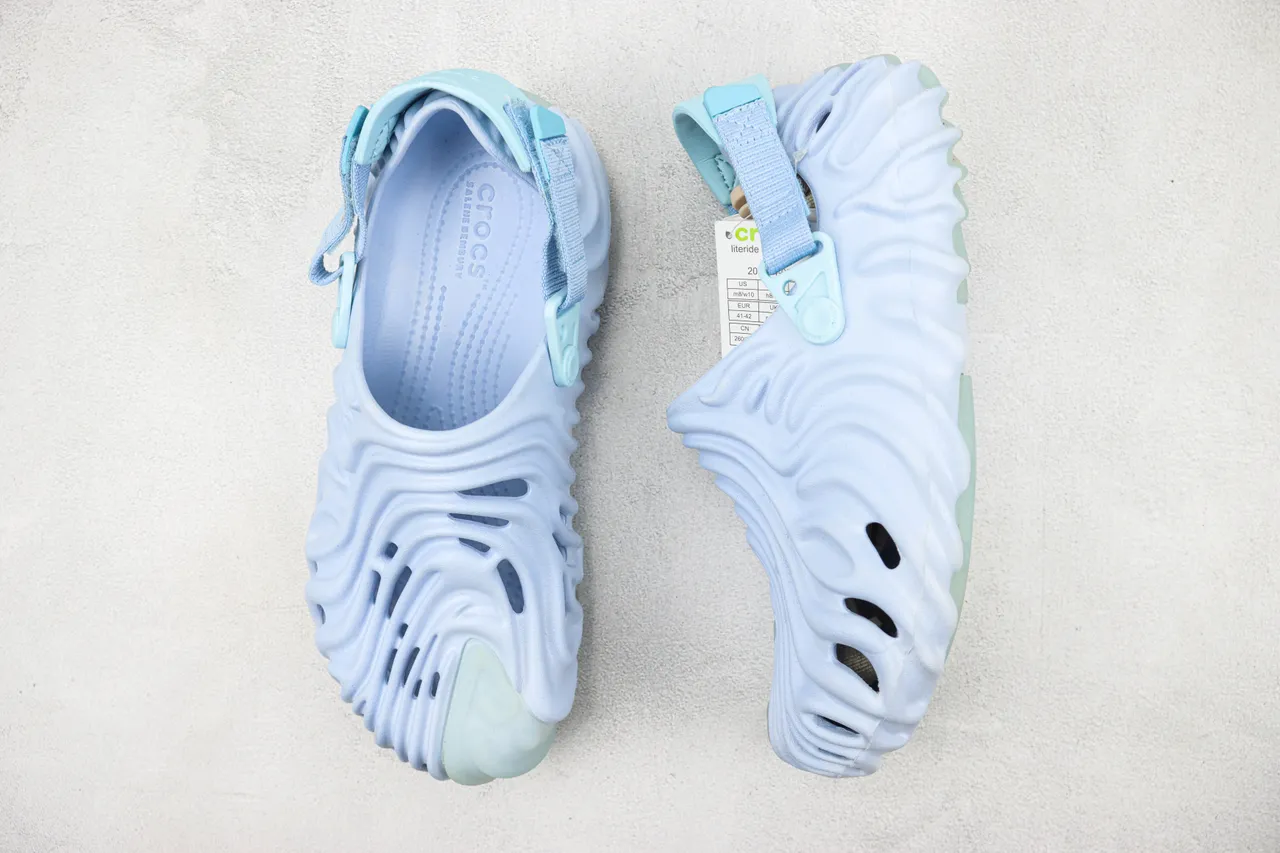 Crocs Echo Clog Light Blue Molded Foam Clog 3