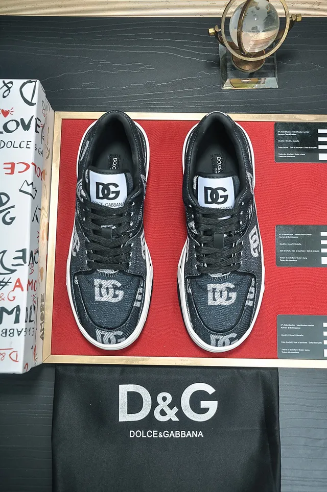 DC Shoes Black White Monogrammed Denim Upper Chunky Midsole Lifestyle Sneakers 9