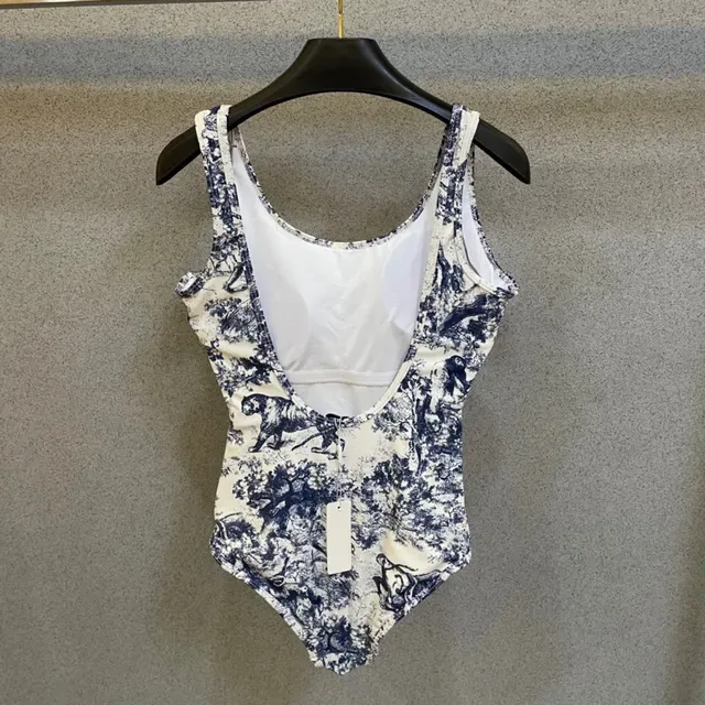 Christian Dior Maillot de bain High-Cut imprimé Toile blanc et bleu 3