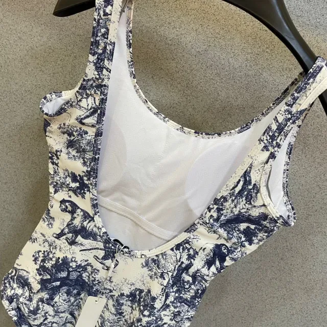 Christian Dior Maillot de bain High-Cut imprimé Toile blanc et bleu 4