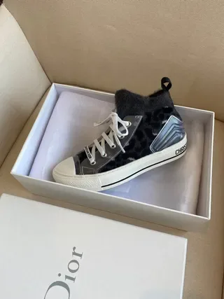 Dior B23 Black Fur-Trimmed High-Top Platform Lifestyle Sneakers 3