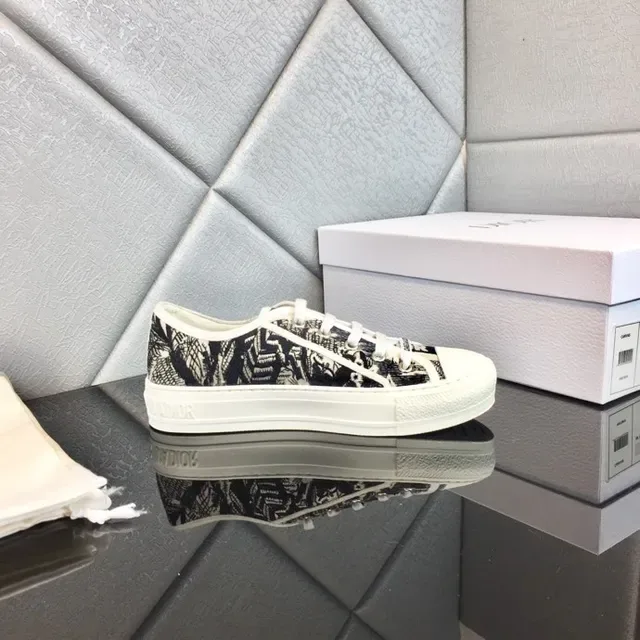Dior B23 Printed Canvas White Platform Lifestyle Sneakers 3