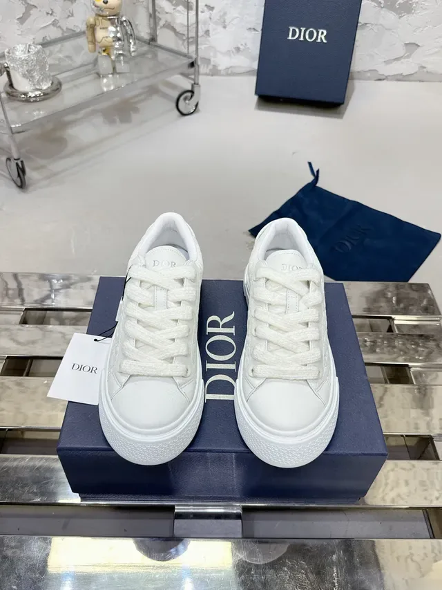 Dior B23 White Embossed Oblique Platform Lifestyle Sneakers 2