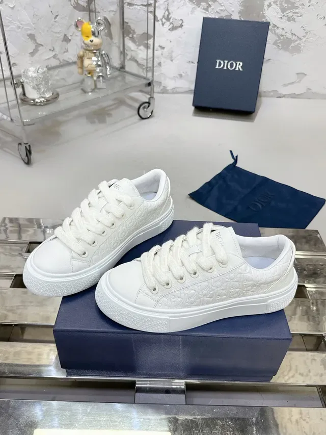 Dior B23 White Embossed Oblique Platform Lifestyle Sneakers 5