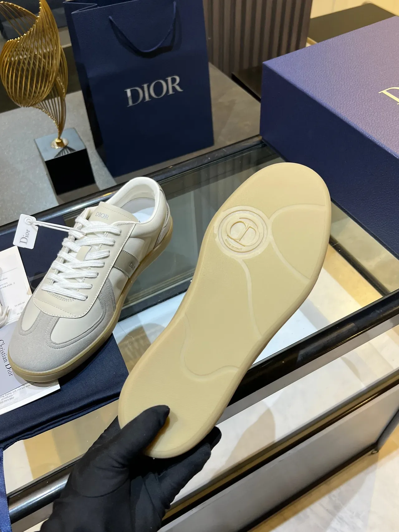 Dior B27 Sneakers Lifestyle en Cuir et Daim Blanc et Gris 2
