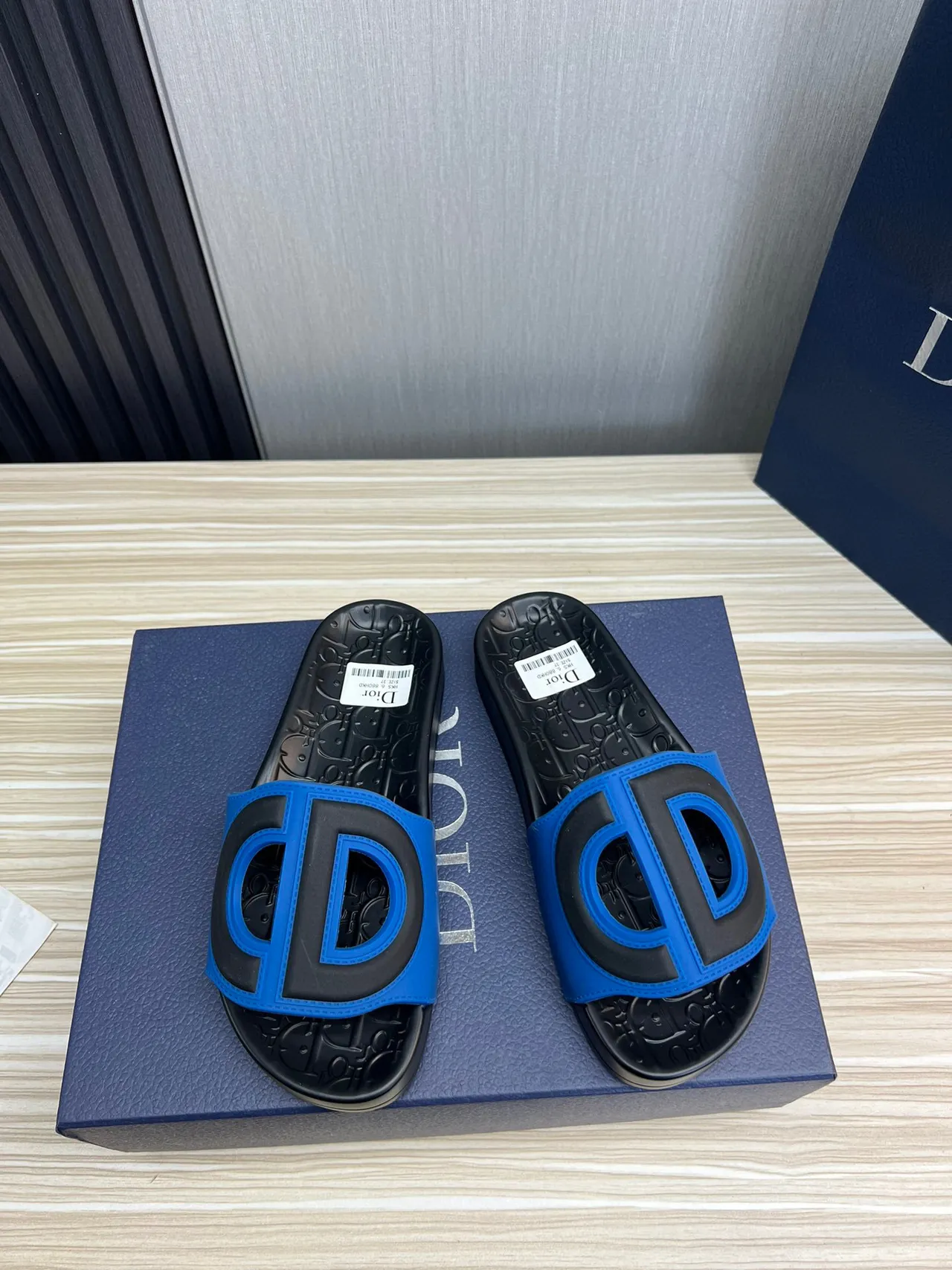 Dior B27 Oversized D-Logo Blue and Black Slippers 9