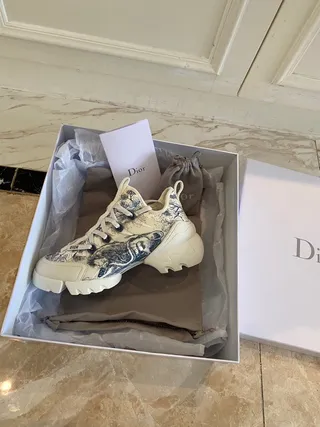 Dior B27 Toile Print White and Blue Chunky Sneakers 9