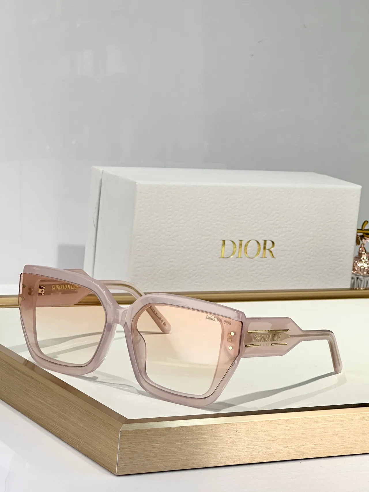 Dior B2x Black Transparent Oversized Geometric Square Cut-Corner Frame Sunglasses 6