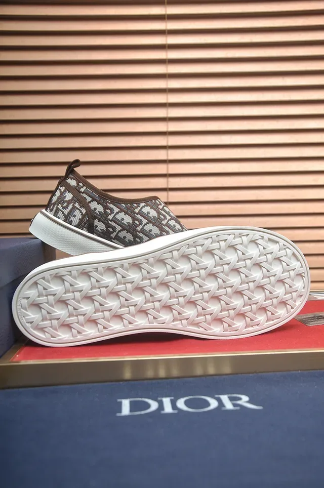 Dior Tênis Lifestyle Marrom Bege Slip-On Monogram Jacquard 3