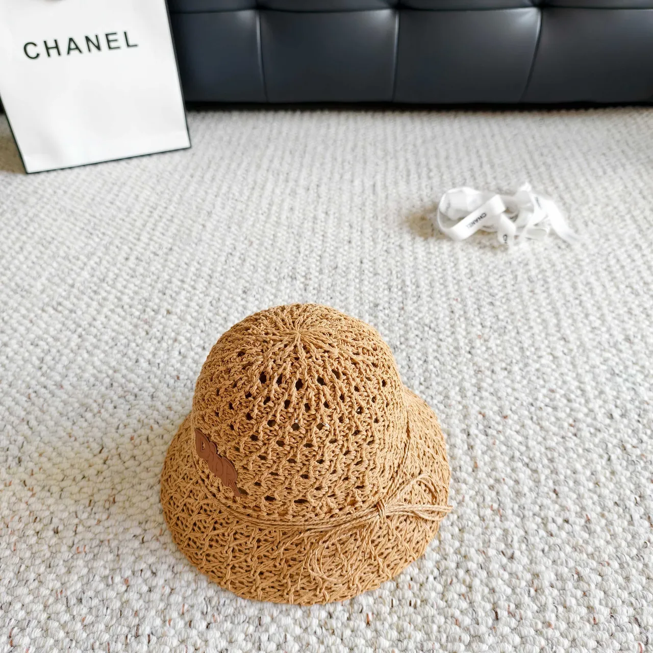 Dior Chapeau de Paille Crocheté Seau 5