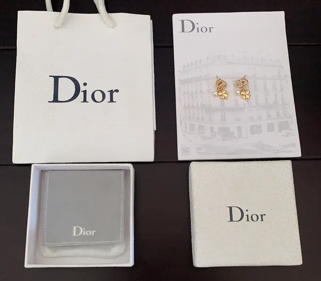 Dior Crystal CD Motif Clover Pearl Earrings 4