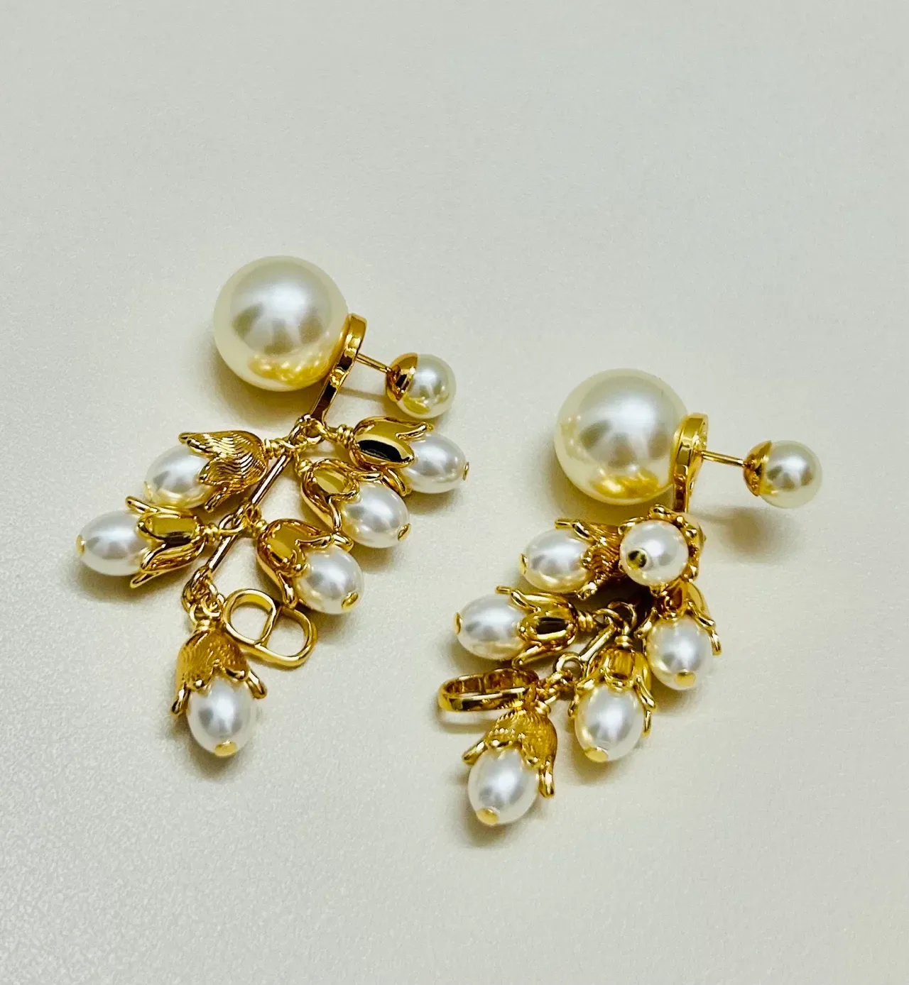 Dior Gold-Tone Floral Pearl Drop Earrings 7