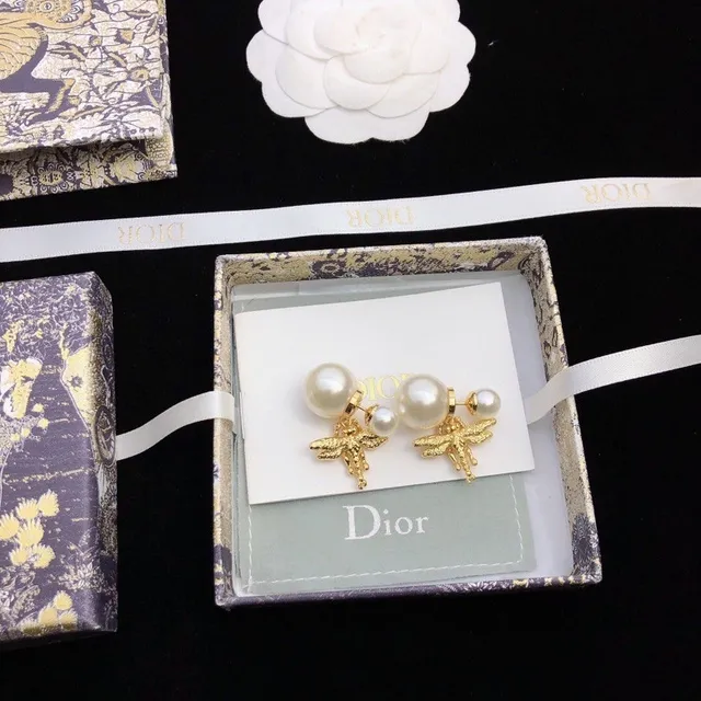 Dior Gold White Bee Motif Double Pearl Earrings 4