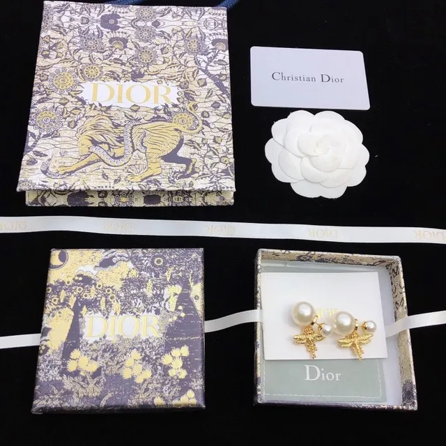 Dior Gold White Bee Motif Double Pearl Earrings 5