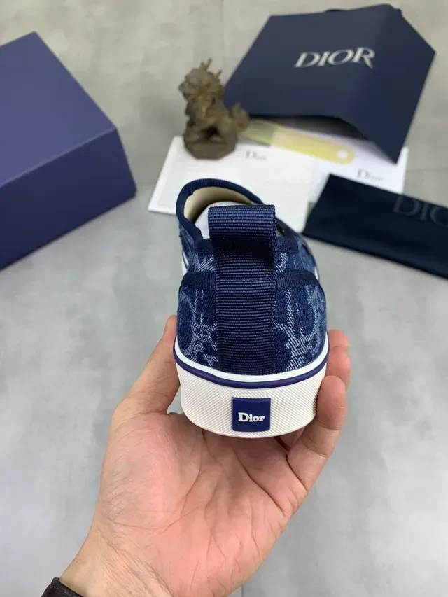 Tênis lifestyle Dior Navy White com monograma em canvas, slip-on 3