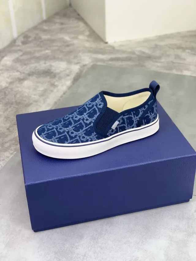 Tênis lifestyle Dior Navy White com monograma em canvas, slip-on 4