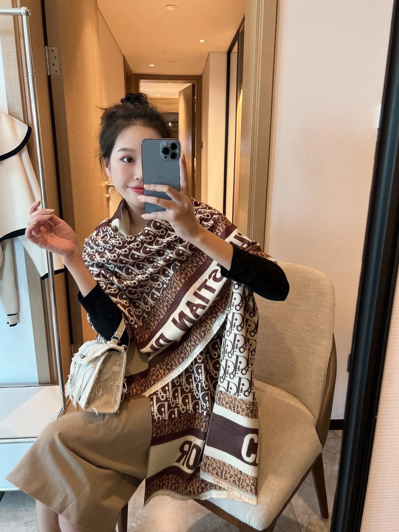 Dior Oblique Beige Black Monogram Block-Letter Bands Scarve 7