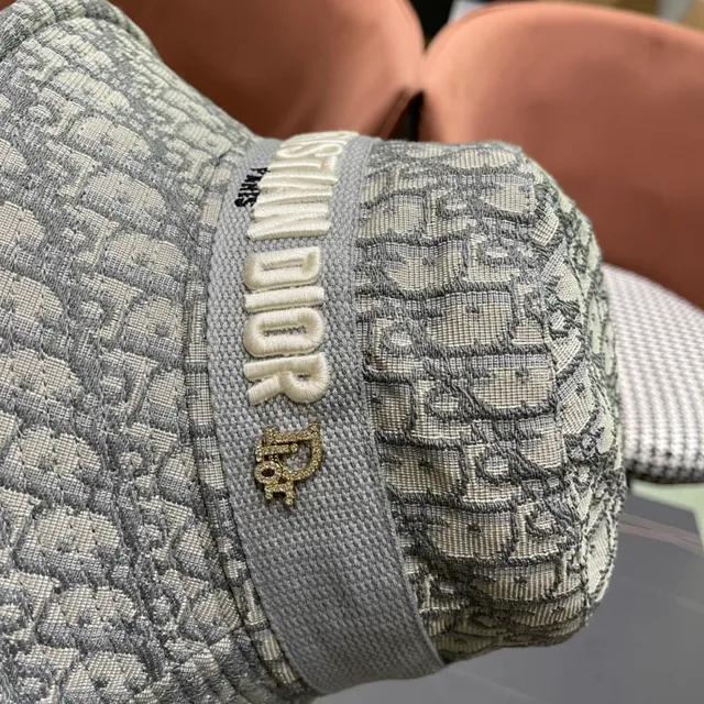 Dior Oblique Gris Beige Monogramme Jacquard Broderie Surélevée Logo Bande Chapeau Seau 4
