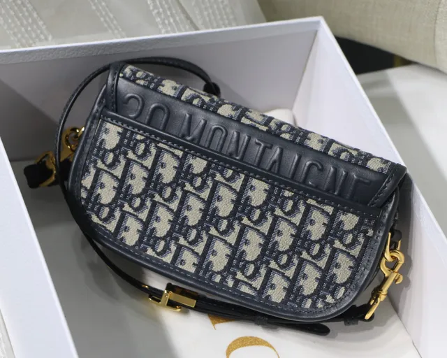 Dior Saddle beige bleu marine oblique jacquard garniture cuir noir Saddle Bag 18