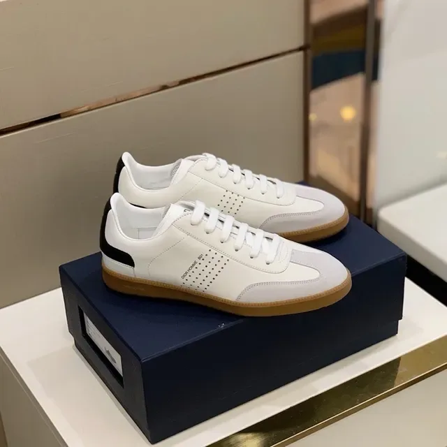 Dior White Black Low-Top Perforated Side Panel Lifestyle Sneakers 3