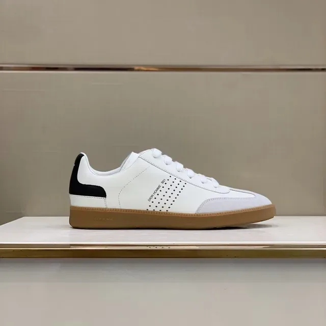 Dior White Black Low-Top Perforated Side Panel Lifestyle Sneakers 6