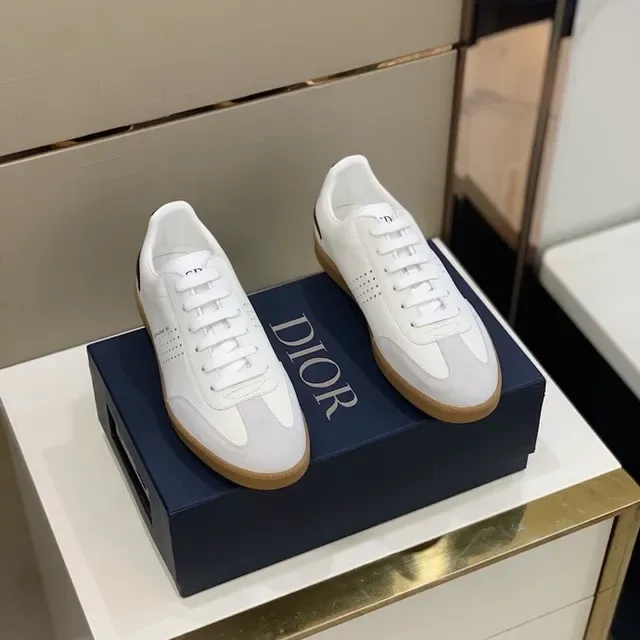 Dior White Black Low-Top Perforated Side Panel Lifestyle Sneakers 8