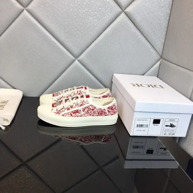 Dior White Red Canvas Upper Oblique Print Lifestyle Sneakers 6