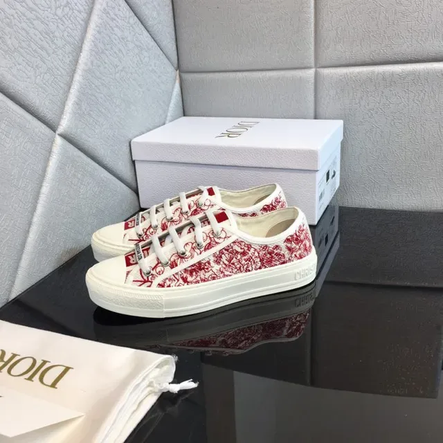 Dior White Red Canvas Upper Oblique Print Lifestyle Sneakers 7
