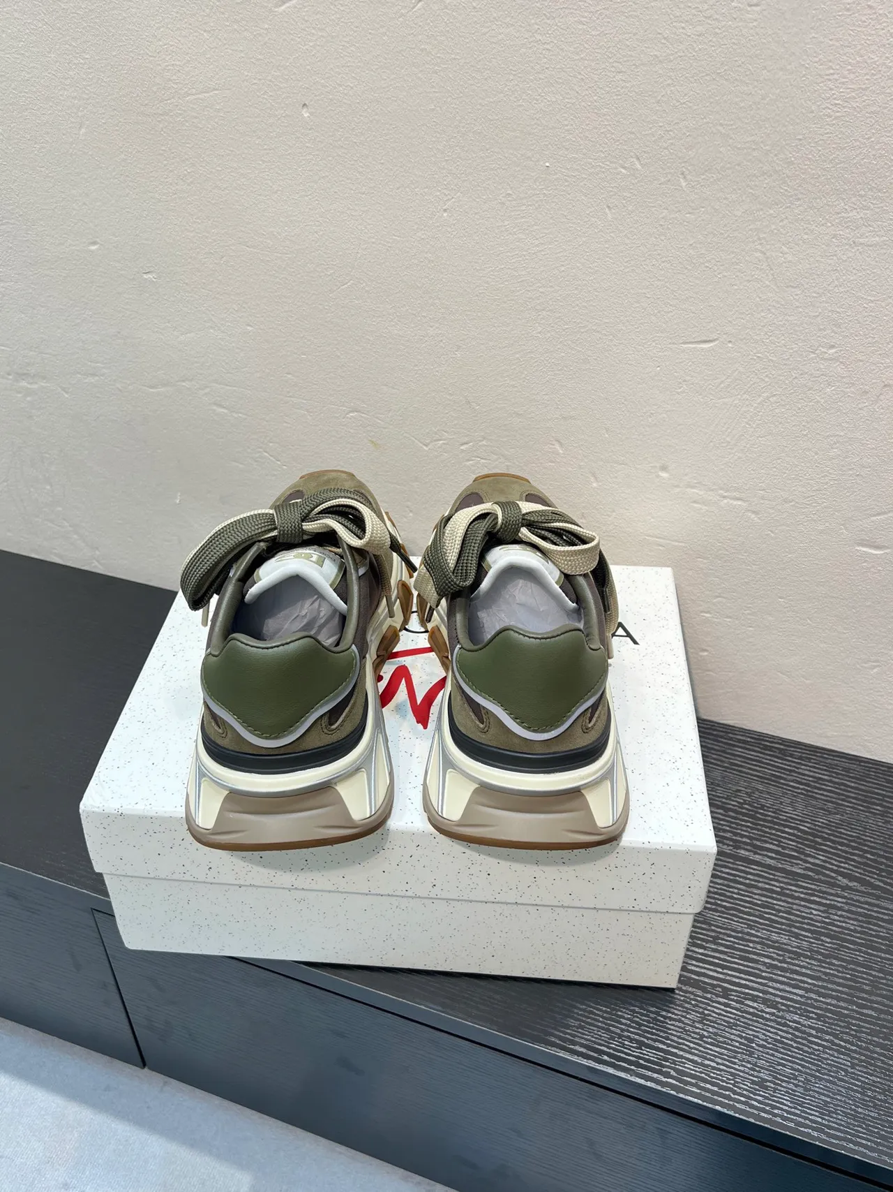 Dolce & Gabbana Vert Armée Semelle Marron Tige daim-mesh superposée Baskets à semelle épaisse 6
