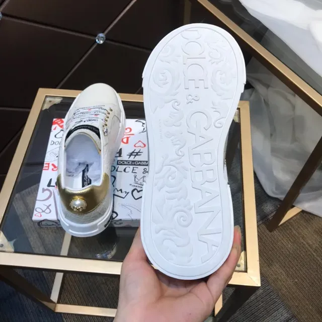Dolce & Gabbana Bege Dourado Crocodilo embossado Couro superior Aba calcanhar Tênis lifestyle 2
