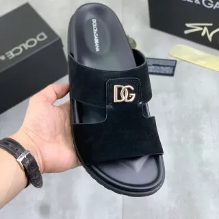 多尔切 & 甘巴纳 黑色麂皮 DG Logo 拖鞋
