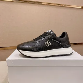 Dolce & Gabbana Black White Crocodile-Embossed Leather Metallic DG Logo Plaque Lifestyle Sneakers