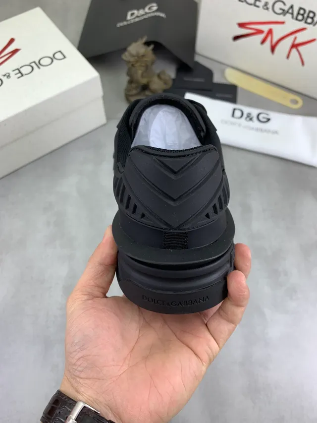 Dolce & Gabbana NS1 Noir Monochromatique Semelle en Caoutchouc Moulée Sneakers Lifestyle 4