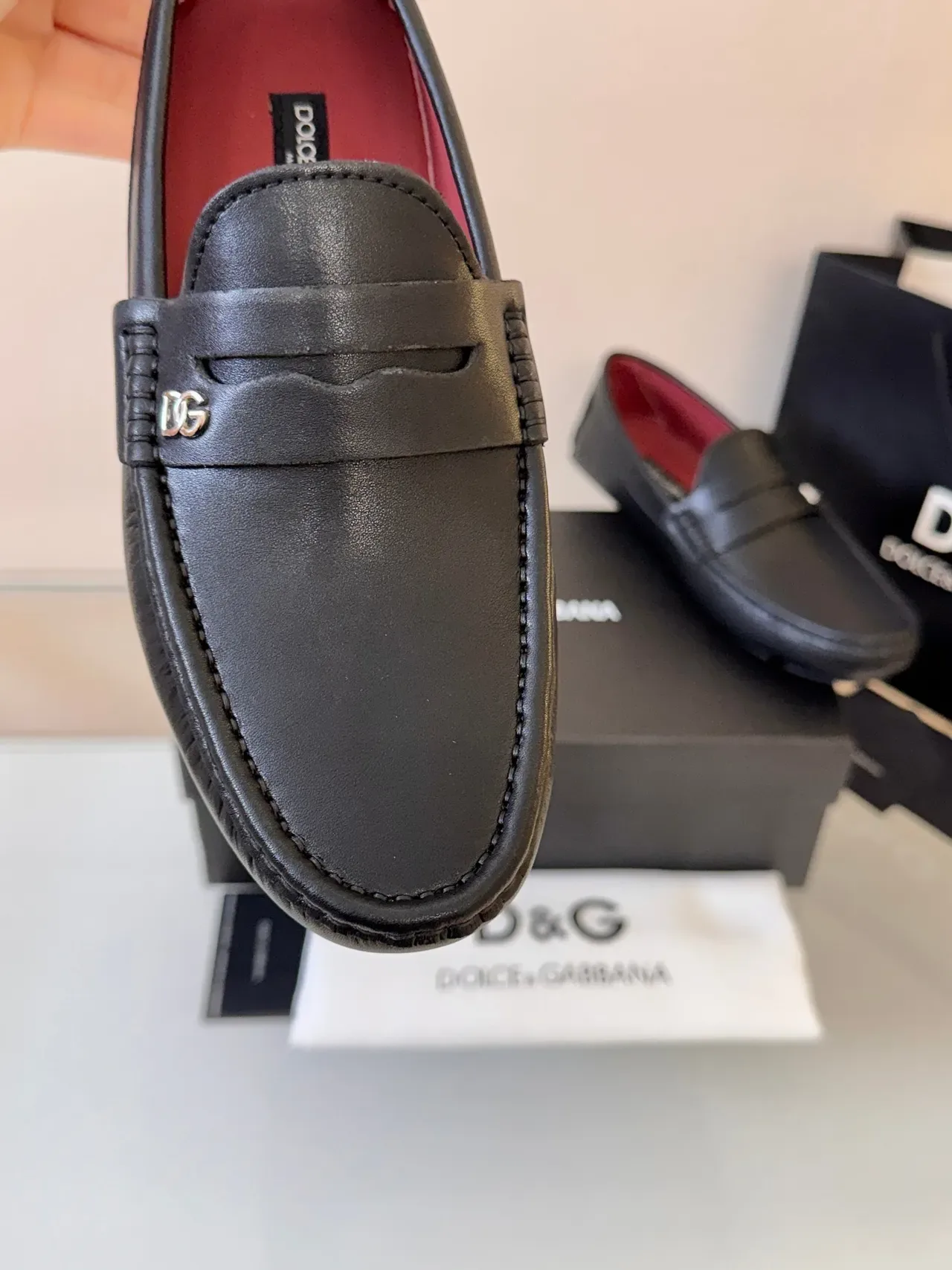 Dolce & Gabbana Portofino Mocassins en cuir noir logo DG 3