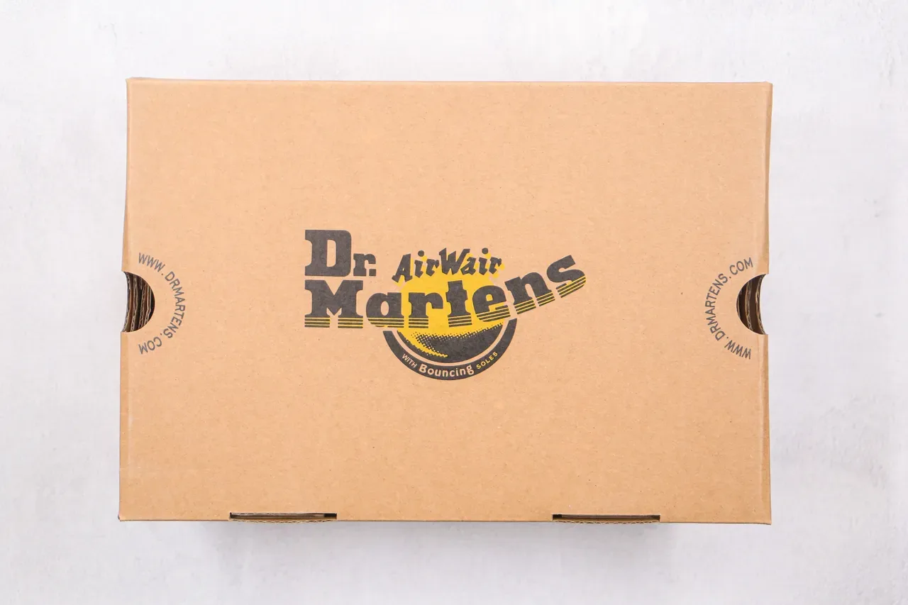 Dr. Martens 1461 Chaussures Oxford en Cuir Noir Lisse avec 3 Œillets et Lacets Fermés 10