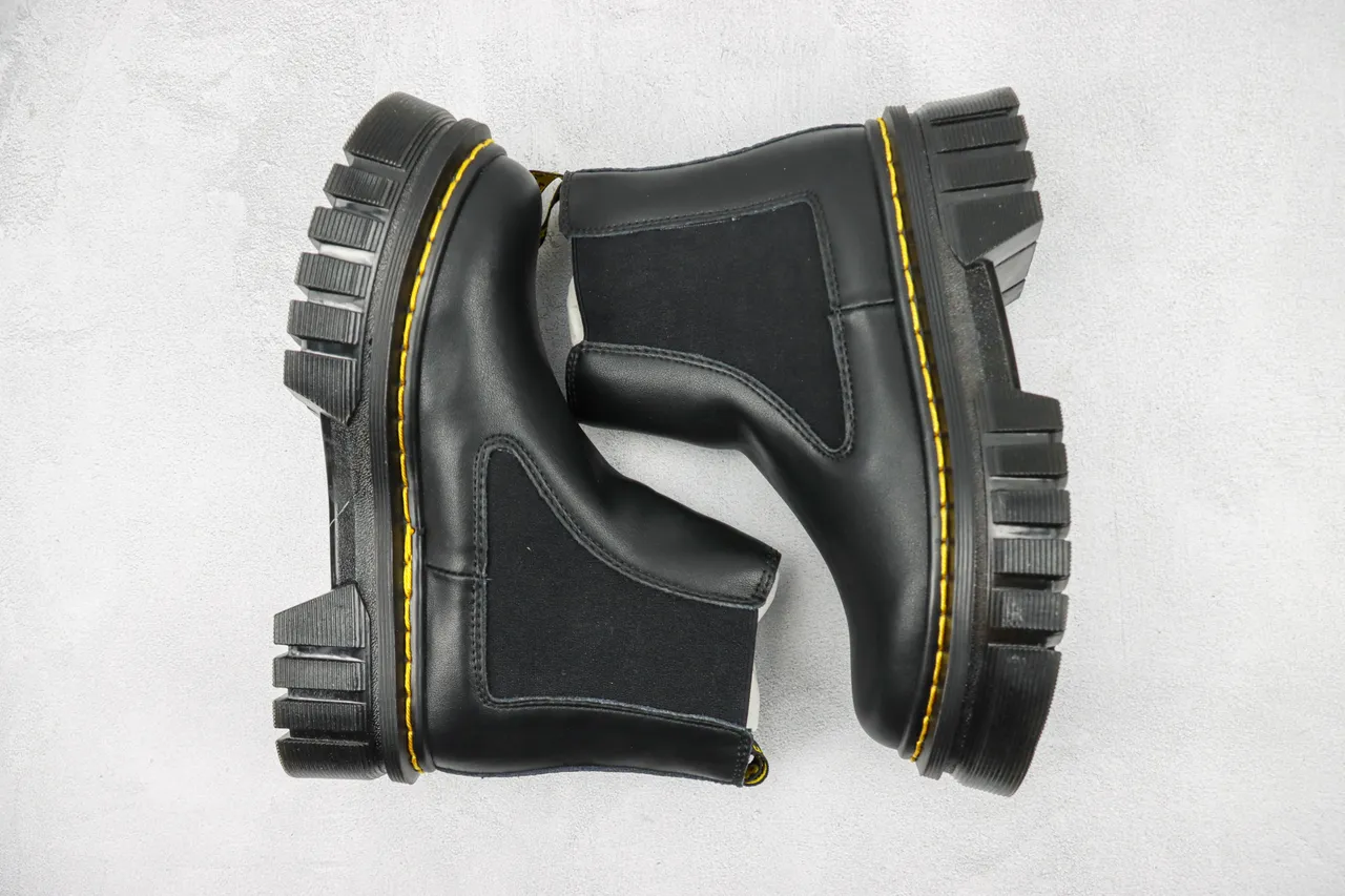 Dr. Martens Jadon Platform 黑色黄色缝线切尔西靴 2