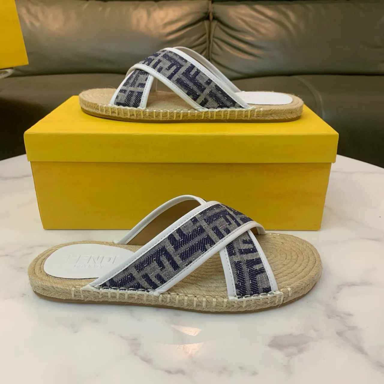 Fendi FF Monogram Espadrilles Navy Beige semelle à brides croisées 7