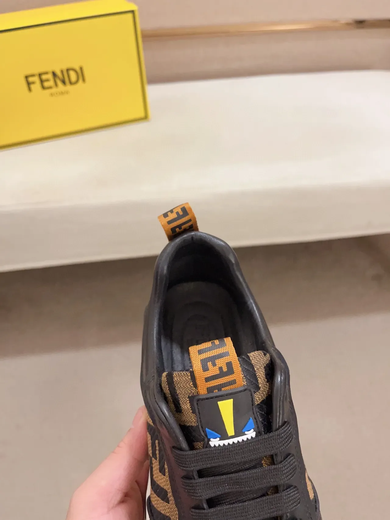 Fendi FF Runner Negro Marrón Monogramado Estructura con Capas Superiores Sneakers Lifestyle 5