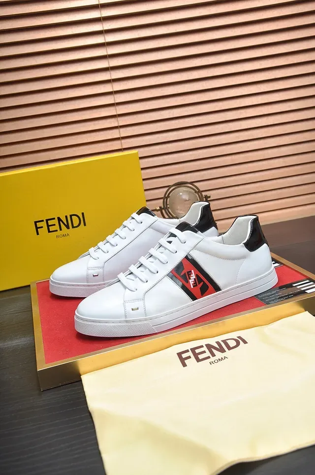 Fendi FF Stripe blanc et rouge noir chaussures lifestyle 4
