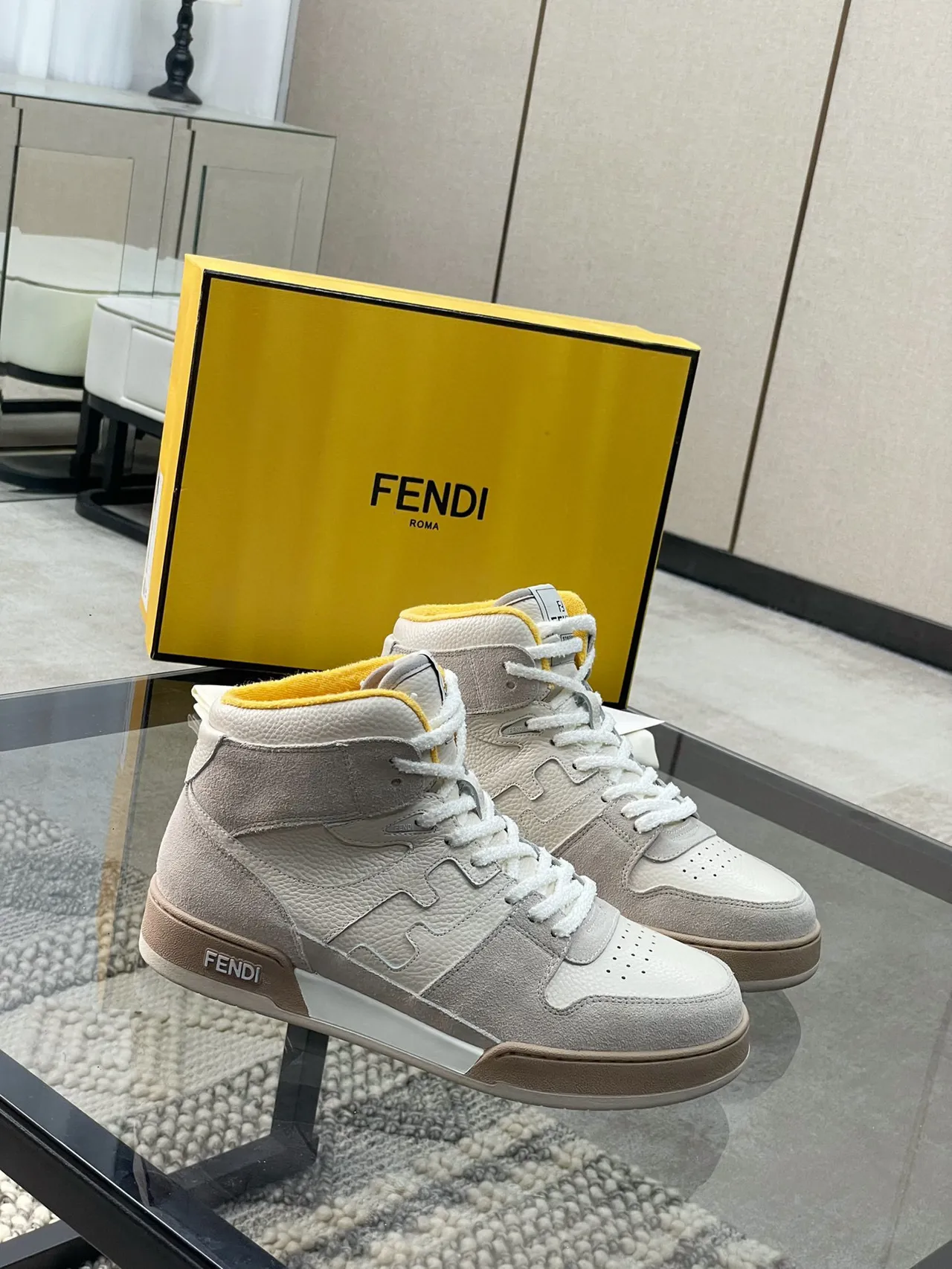 Fendi First Chaussures lifestyle gris-jaune à tige haute en matériau mixte 9