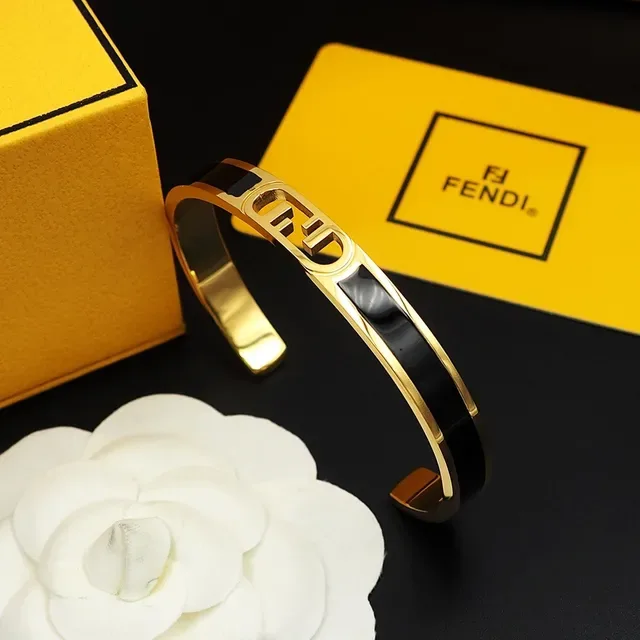 Fendi Bracelet Or Noir Métal Inlay Émail 5