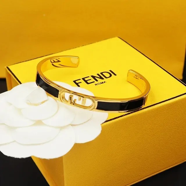Fendi Bracelet Or Noir Métal Inlay Émail 8