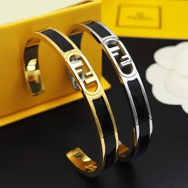 Fendi Bracelet Or Noir Métal Inlay Émail 9