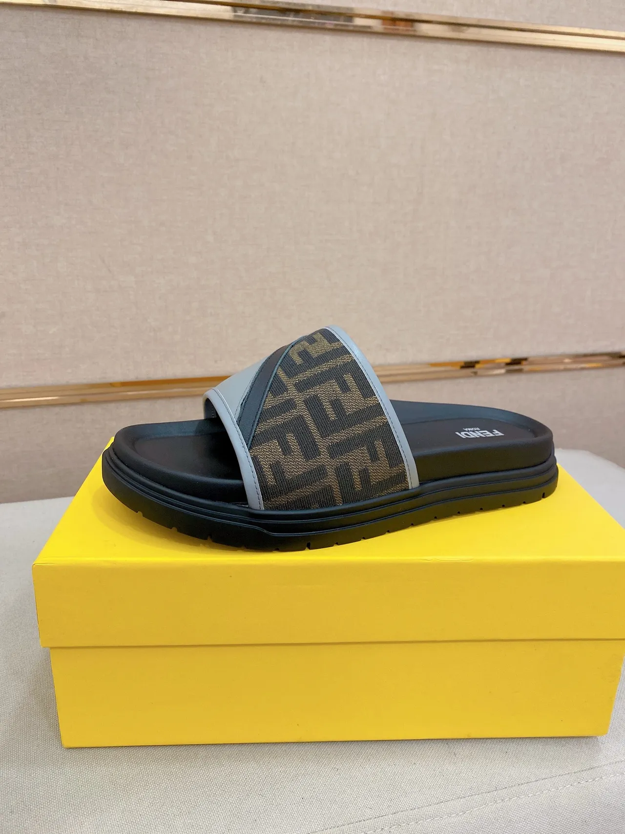 Fendi Slide Black Beige FF Monogram Canvas Diagonal Leather Strap Slippers 8