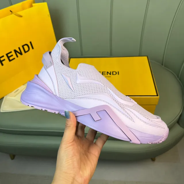 Fendi Speed Trainer Lavanda Slip-On Lifestyle Tênis 4