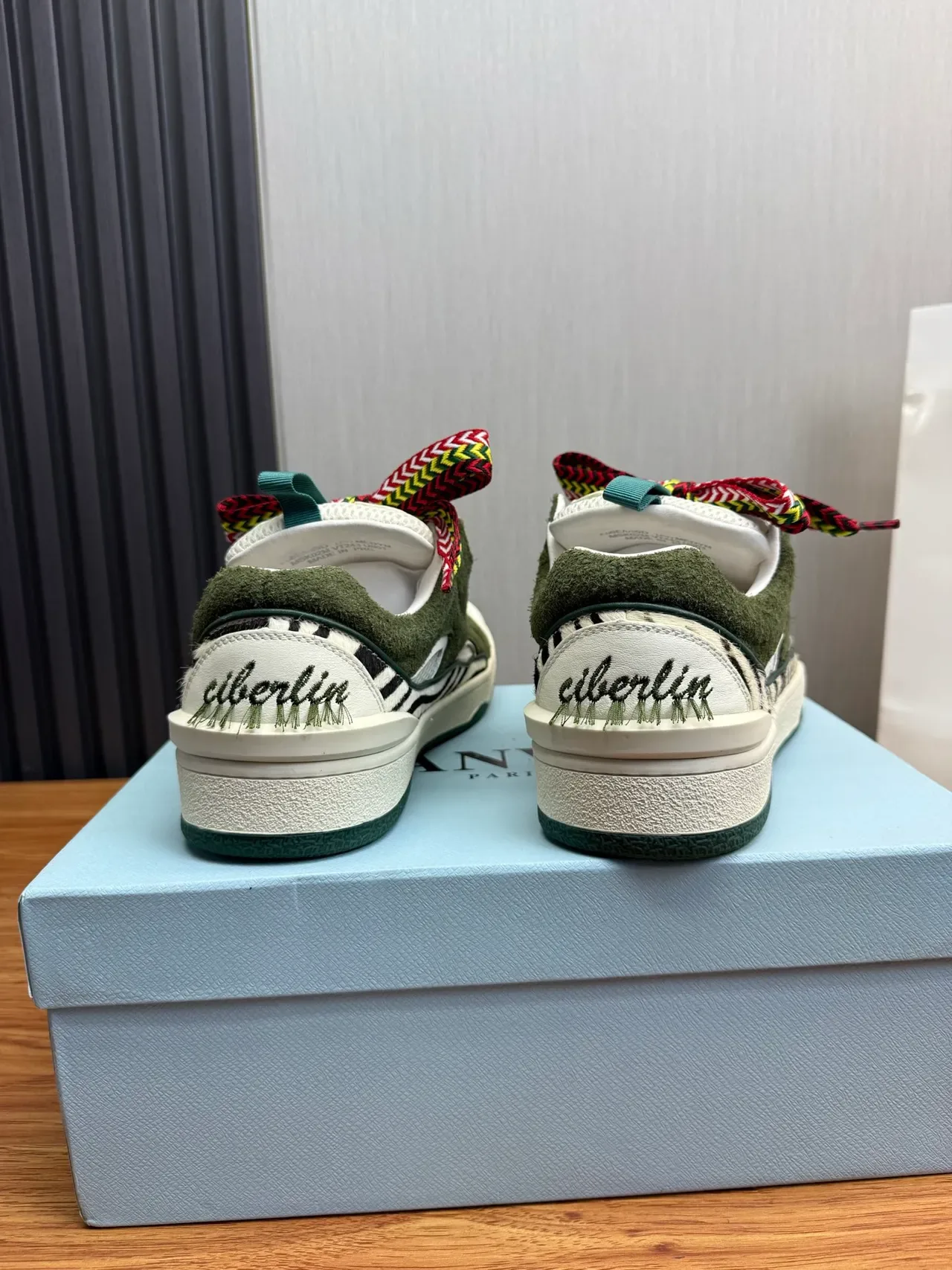 Army Green White Olive Suede Upper Leather Toe Cap Sneakers 4
