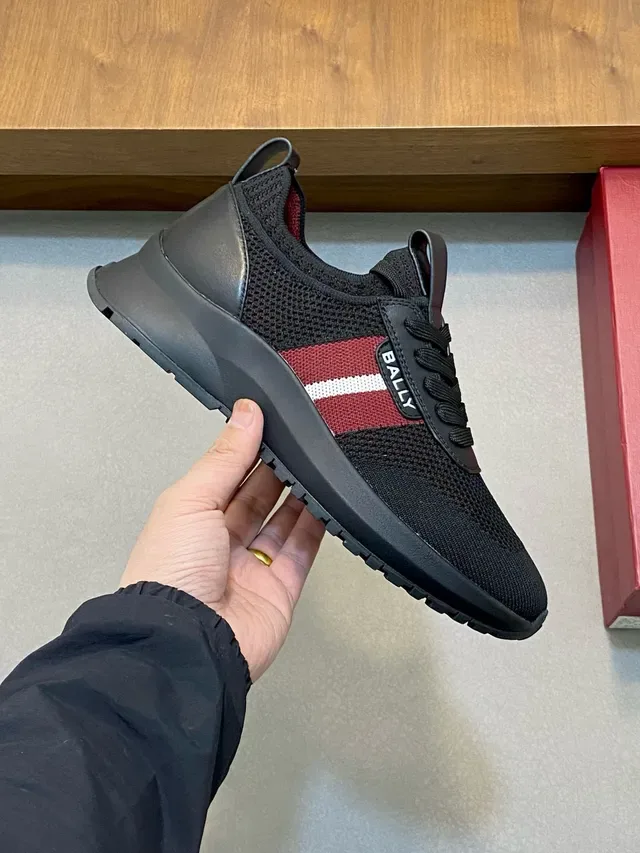 Bally Black Red Knit Mesh Upper Side Stripe Accent Sneakers 5
