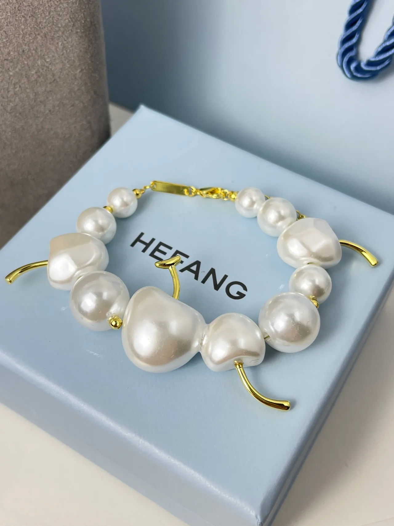 Baroque Pearl and Gold-Tone Asymmetrical Necklace 7